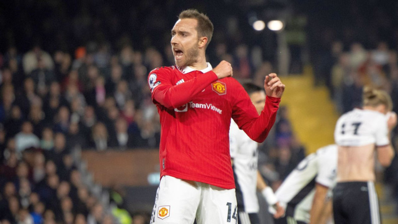 Ēriksenam dramatiskā uzvarā pirmie vārti Mančestras "United" kreklā