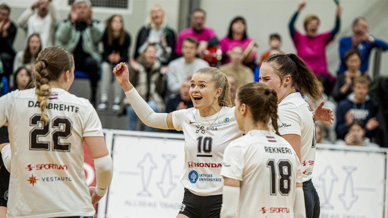Daugavas sporta namā "Rīgas Volejbola skola/LU" uzņems Serbijas līderi