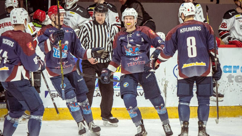 Vītola sniegums un izmantotās iespējas jelgavniekiem ļauj atņemt punktu līderei