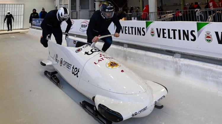 Cipulis desmitniekā sezonas pirmajā PK bobslejā, Frīdrihs tikai sestais