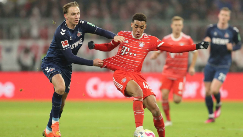 Kimmiha tālšāviens izglābj "Bayern" no zaudējuma, Leipciga iesit sešus vārtus