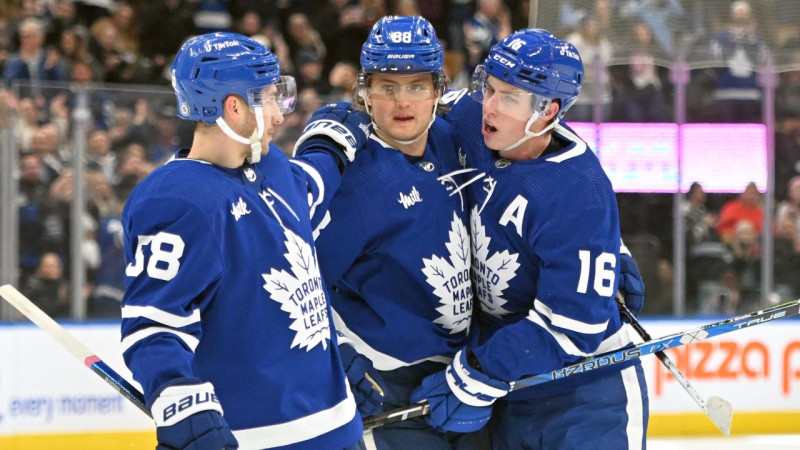 Nīlandera 2+2 kaldina "Maple Leafs" mājas spēļu uzvaru sērijas turpināšanos