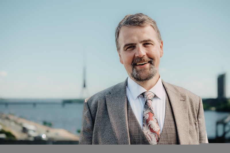 Atvērs Ivara Ijaba jauno grāmatu “Nepateicīgie” par latviešu politikas pirmsākumiem