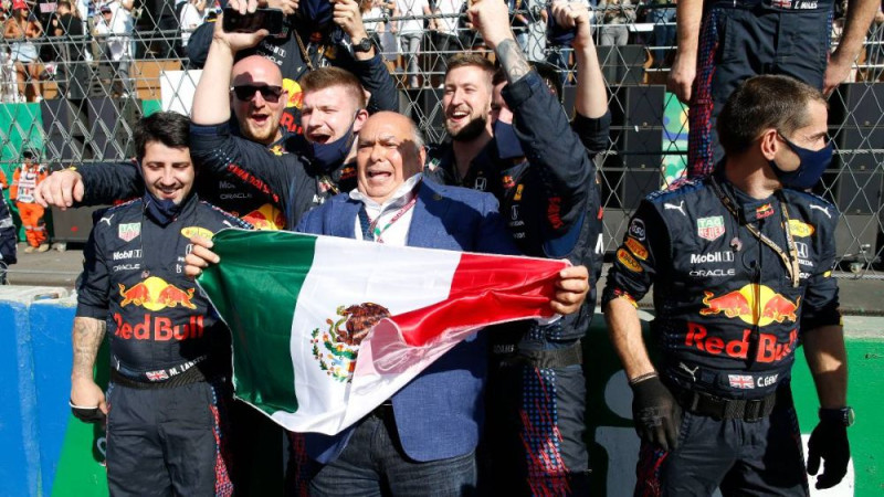 Antonio Peress: "Serhio kļūs par F1 čempionu"