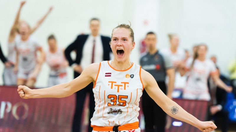 Kate Vilka: "Paldies trenerim Gulbim – viņš grūž mūs uz priekšu katru dienu"