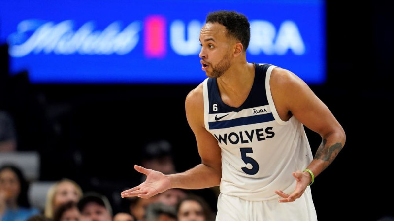 Neilgi pirms PK sākuma Ķīna naturalizē ''Timberwolves'' spēlētāju Andersonu