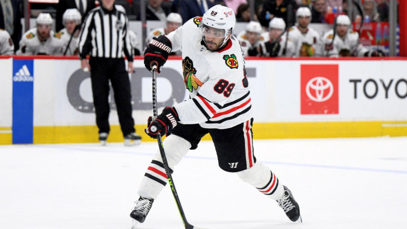 Atanasiu un Gavrikovs pagarina līgumus ar savām NHL komandām