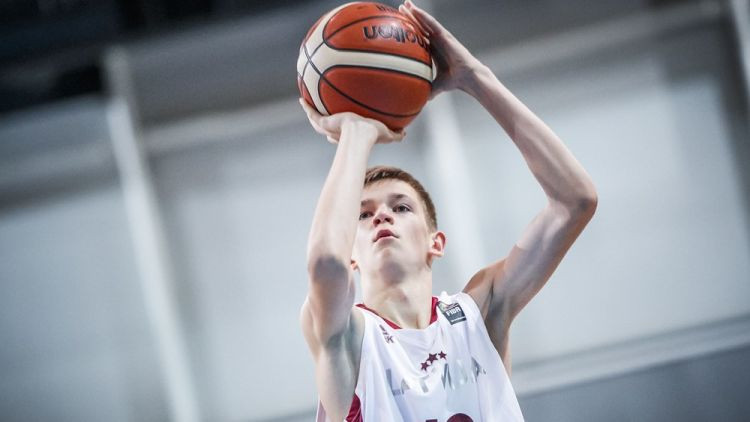 Latvijas U20 izlase saīsina kandidātu sarakstu un aizvadīs divas spēles Polijā