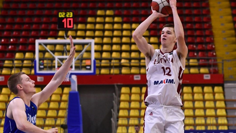 Fredam Bagatskim astoņi trejači U20 izlases pirmajā uzvarā EČ B divīzijā