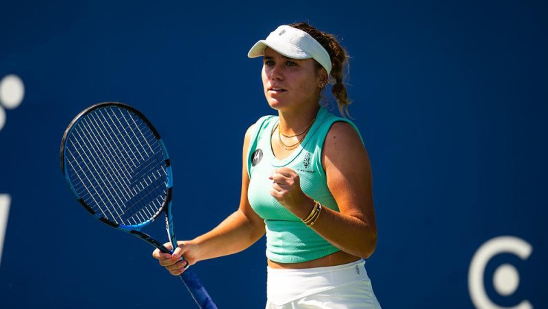 Kenina tiek Gvadalaharas 1/8 finālā un gaida Ostapenko spēles iznākumu