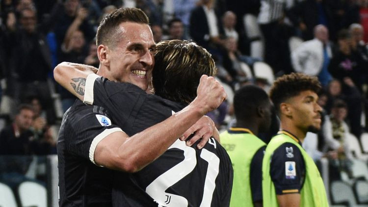 Miliks gūst "Juventus" vienīgos vārtus un sarūpē "Lecce" pirmo zaudējumu