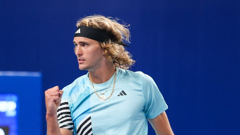 Zverevs triumfē Ķīnas atgriešanās ATP turnīrā, izcīnot 21. nozīmīgo titulu