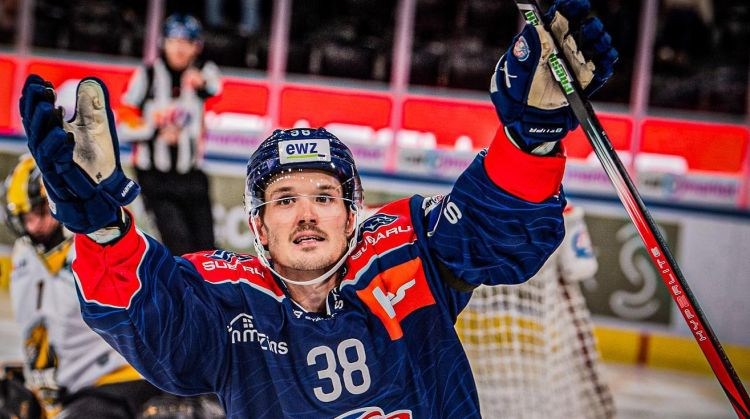 Balceram Šveicē vārti un pozitīva lietderība +3, Sotniekam Francijā 1+1