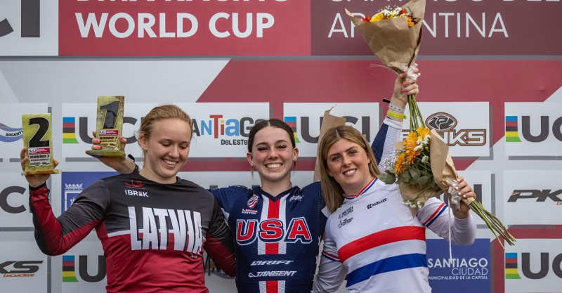 Stūriška Argentīnā dramatiskā finišā izcīna otro vietu PK BMX 7. posmā