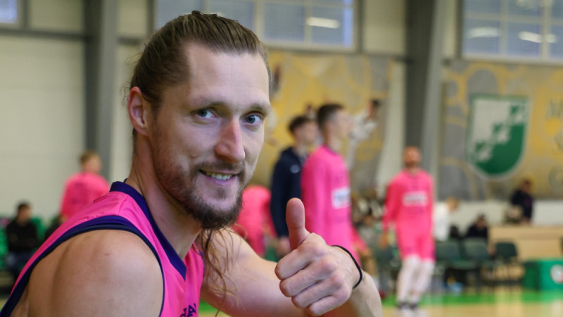 Kaspars Bērziņš pievienojas no ACB līgas izkritušajai "Real Betis"