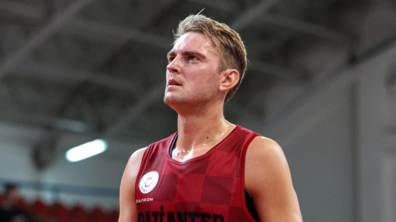 Miškam 25+6 Itālijas A2 sērijas spēlē, Rolandam Freimanim 30 punkti Turcijā
