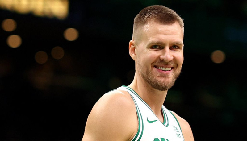 Bukmeikeri prognozē: Porziņģim visas iespējas kļūt par pirmo latvieti - NBA čempionu