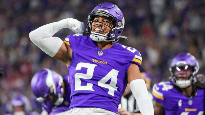 Bainams pārtver divas kritiskas piespēles, "Vikings" ieskaita "49ers" otro zaudējumu