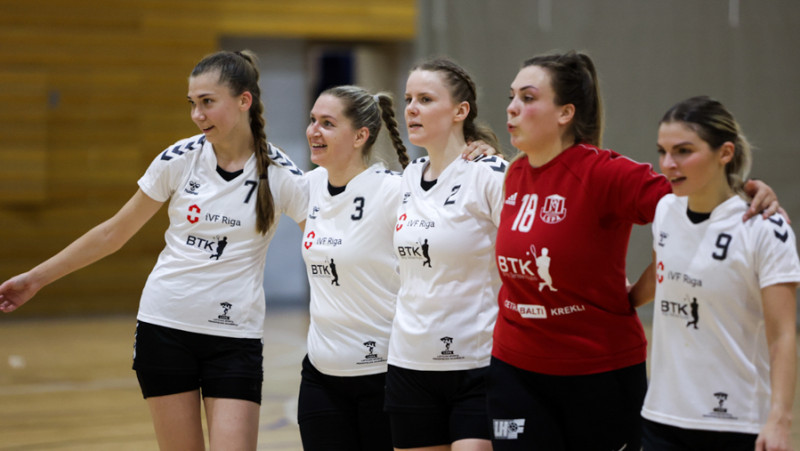 LSPA handbolistes pirmo uzvaru svin Salaspilī