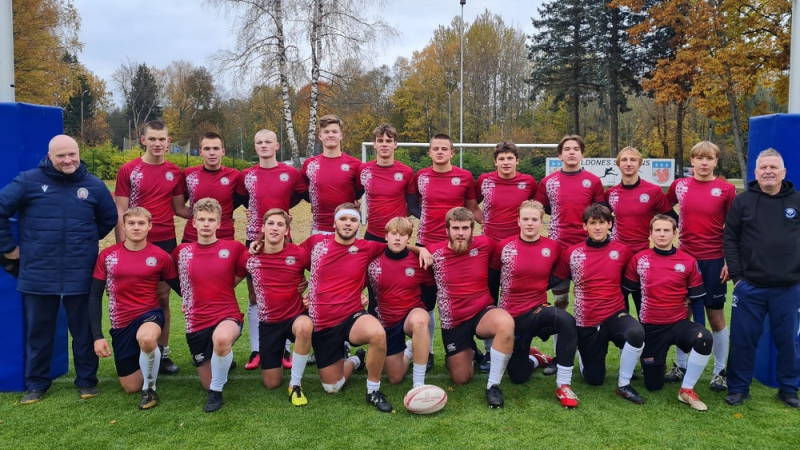 Atjaunotā Latvijas U18 regbija izlase spraigā spēlē pieveic lietuviešus