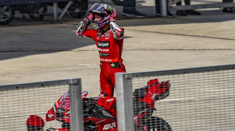 Malaizijas "MotoGP" posmā uzvar Bastjanīni, Banjaja nostiprina pozīcijas kopvērtējumā