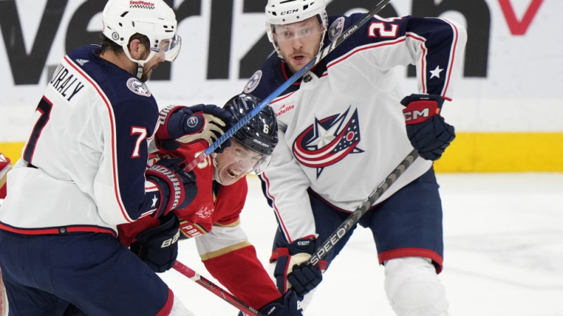 Floridas "Panthers" zaudē neaizsargāto spēlētāju sarakstā ievietoto aizsargu Railiju