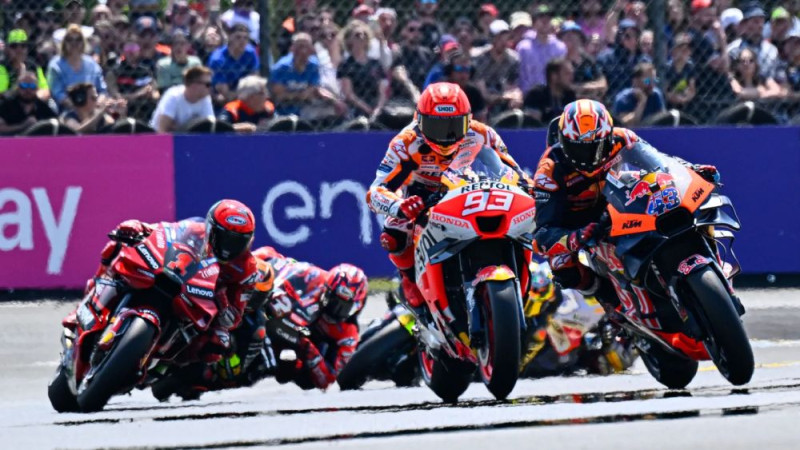 Oficiāli: F1 īpašnieki iegādājas "MotoGP" čempionātu