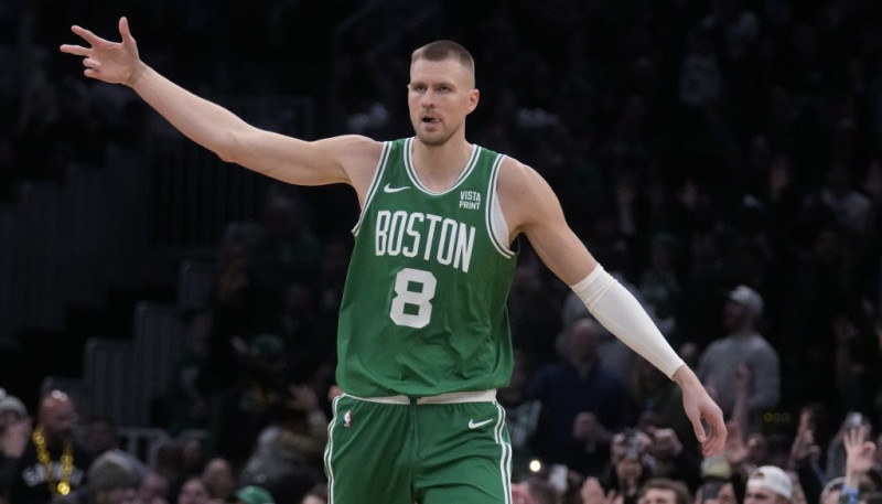 Porziņģa ''Celtics'' uzņems ''76ers'', Bļugeram mājas spēle pret bijušo klubu