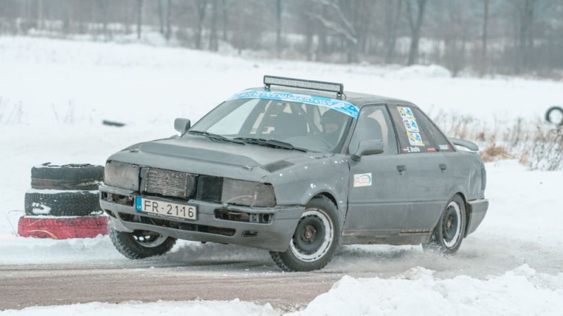 Vaiņodes trasē aizvadīts "Kurzemes Ziemas kausa" autosprintā trešais posms