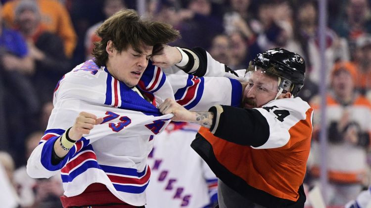 "Rangers" efektīgi kaujas un atkārto komandas uzvaru rekordu, Bertuzi hat-trick Toronto sērijā