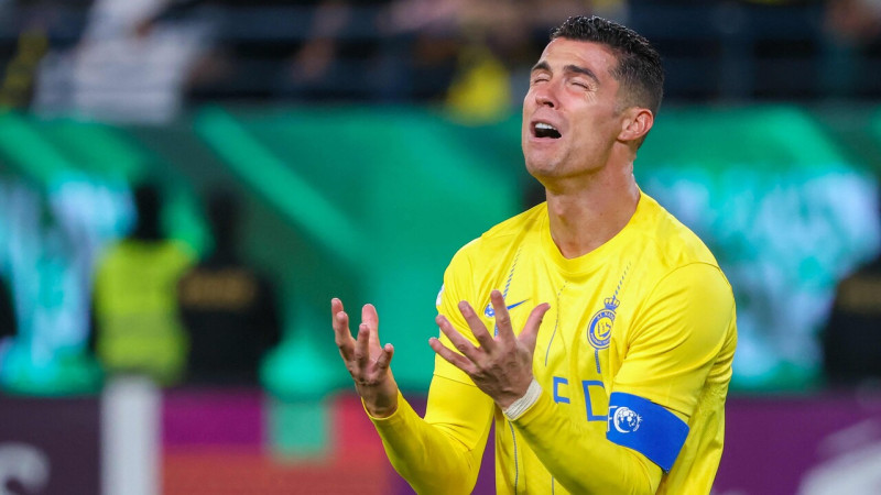 Ronaldu papildlaika beigās izglābj "Al-Nassr", taču komandas biedri pēcāk pieviļ pendelēs