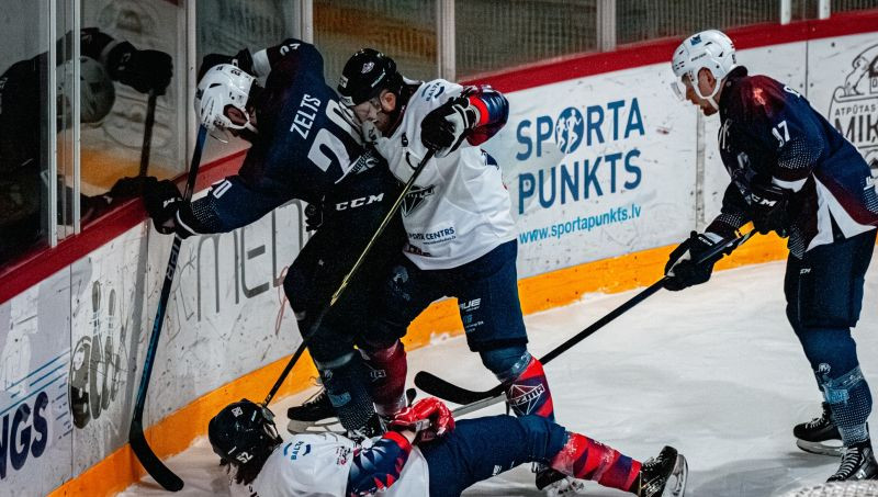 Kur bija ātrā palīdzība? OHL "play-off" rada jautājumus par spēlētāju veselību