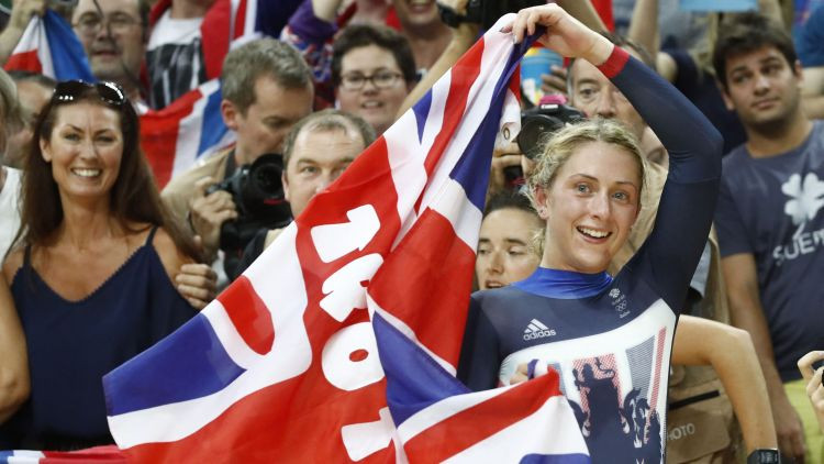 Visu laiku titulētākā Lielbritānijas olimpiete Kenija noslēdz riteņbraucējas karjeru