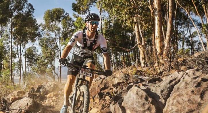 Latvijas duetiem ''Cape Epic'' garākajā posmā dominējoša uzvara un otrā vieta