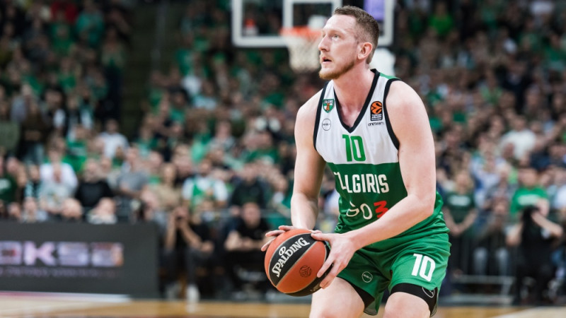 ''Žalgiris'' sezonu noslēdz ar zaudējumu ''Real'', Efes grauj un iekļūst pārspēlēs