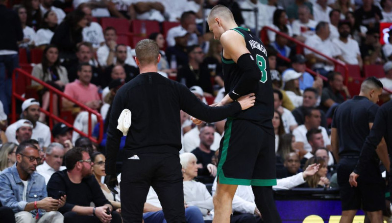 Bārklijs: ''''Celtics'' bez Porziņģa neizcīnīs NBA titulu''
