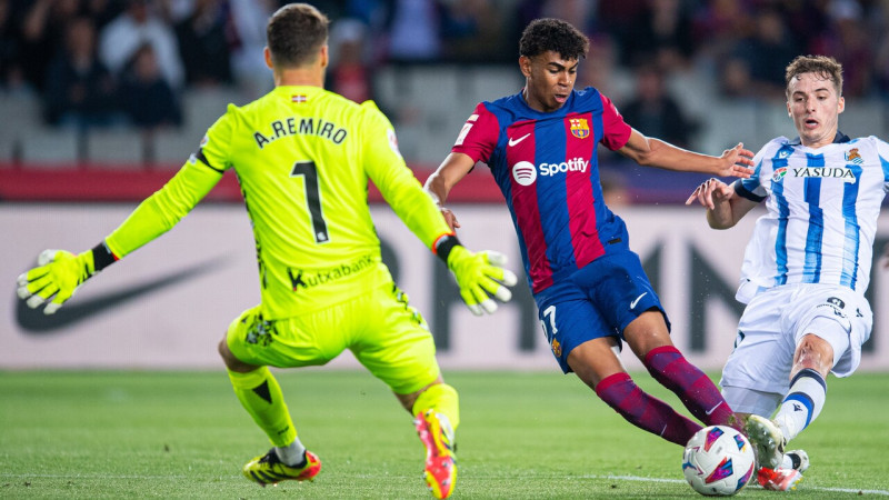 "Barcelona" 15. sausā spēle "La Liga" sezonā un atgūta otrā vieta
