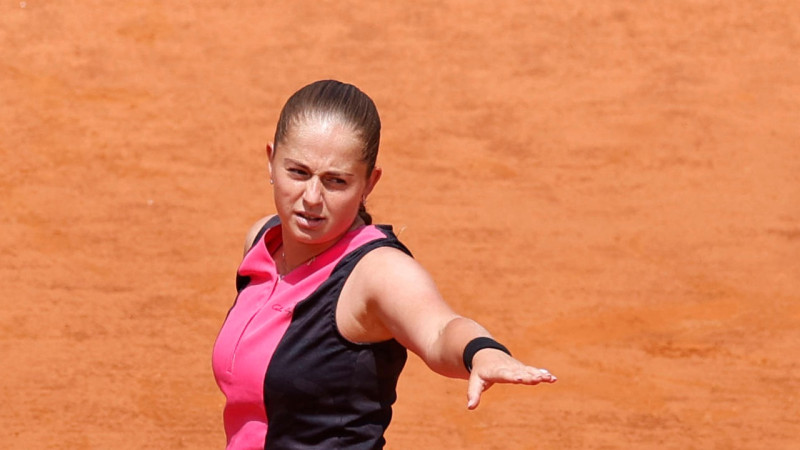 Ostapenko Romā piekāpjas pasaules ranga vicelīderei