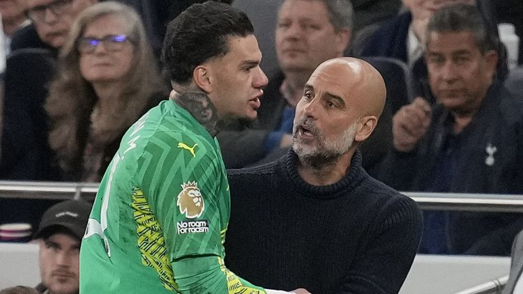 "Manchester City" pamatvārtsargs Edersons izlaidīs Premjerlīgas titulspēli un kausa finālu