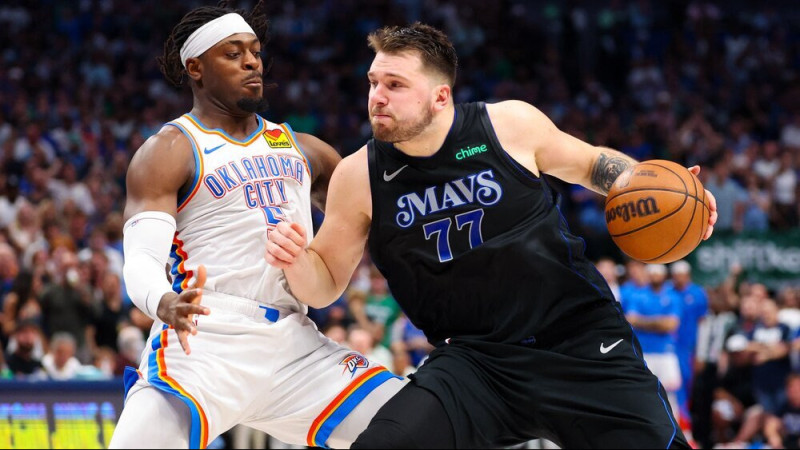 Dončičam 29+10+10, Mavs dzēš 17 punktu deficītu un izslēdz ''Thunder''