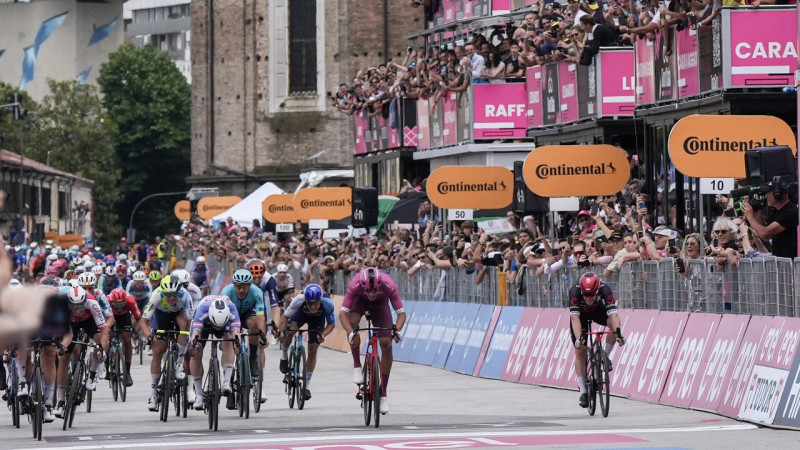 2025. gadā "Giro d'Italia" pirmie trīs posmi norisināsies Albānijā