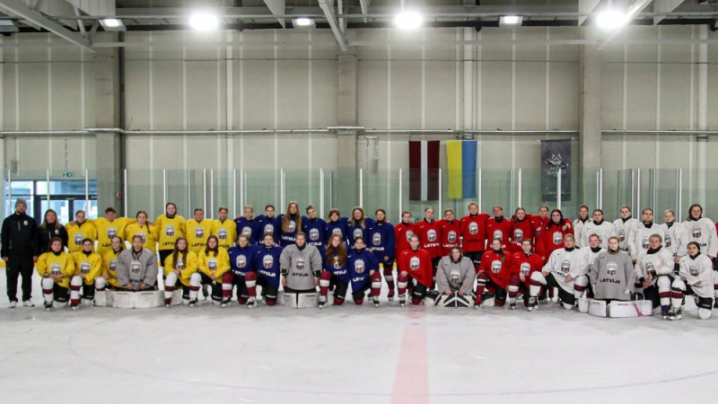 Izlases sastāva papildināšanai Rīgā aizvadīts Latvijas U18 sieviešu hokeja turnīrs