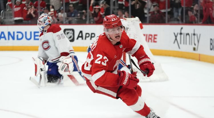 Pasaules čempionāta saimniece Zviedrija turpina pulcēt NHL spēlētājus