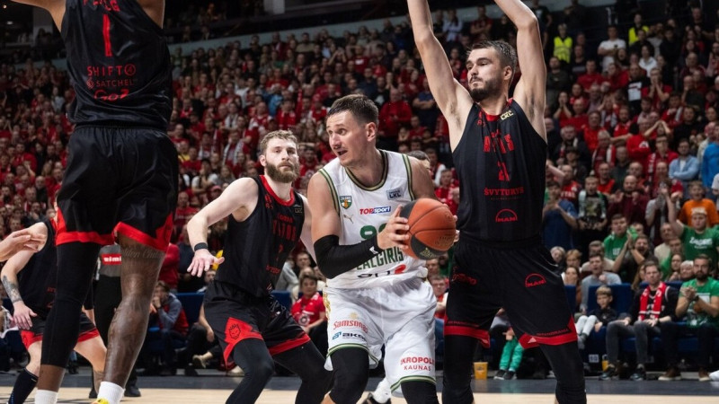 Kauņas "Žalgiris" pēc uzvaras pār Barselonu klūp pret Viļņas "Rytas"