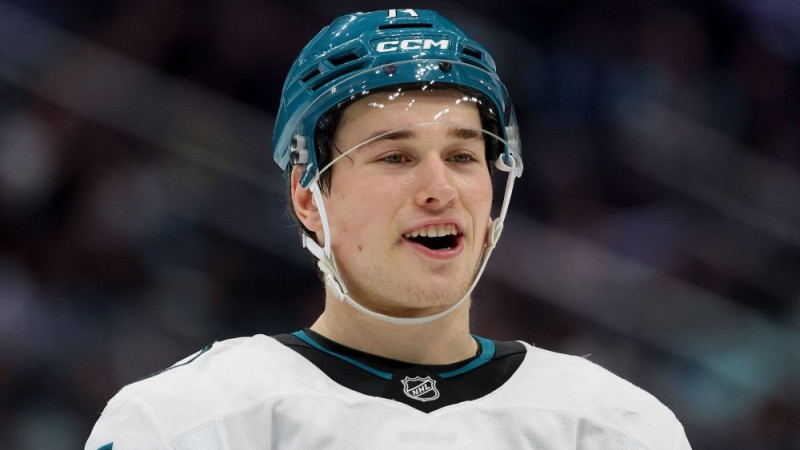 Uz NHL sezonas labākā debitanta godu pretendē Selebrīni, Hatsons un Volfs