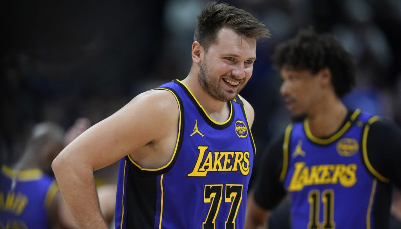 Dončičs par atkalredzēšanos ar Mavs: "Brīžiem nezināju, ko daru"
