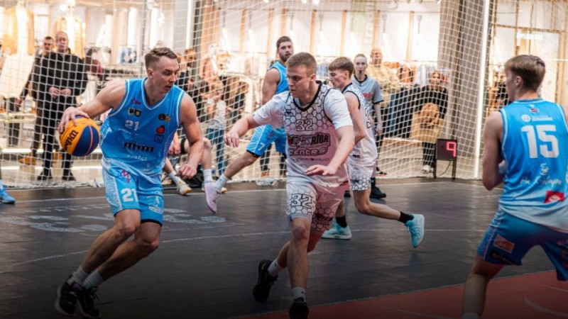 Lietuvas komanda pēdējā sekundē triumfē Latvijas 3x3 basketbola kausā