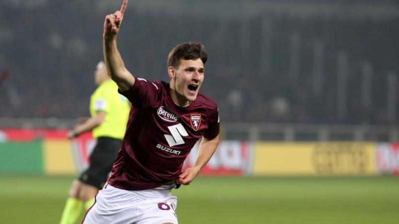 Lietuvietis Gineitis glābj ″Torino″ no zaudējuma Romā