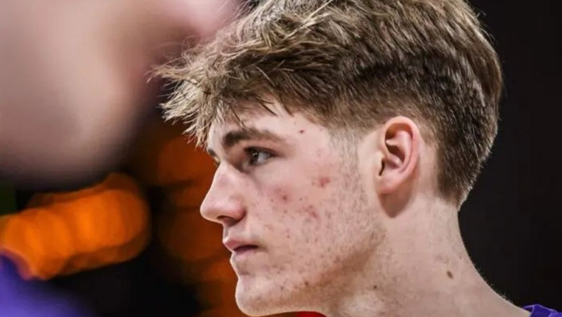 "Gottingen" pagarinājusi līgumu ar latviešu izcelsmes basketbolistu Jīnemanu