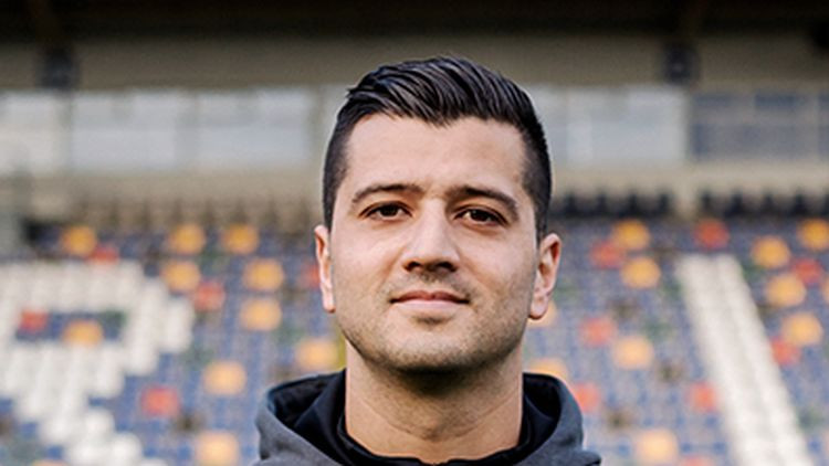 LFF soda "Riga FC Academy" par līdzjutēju uzvedību, trenerim par traumas tēlošanu naudas sods